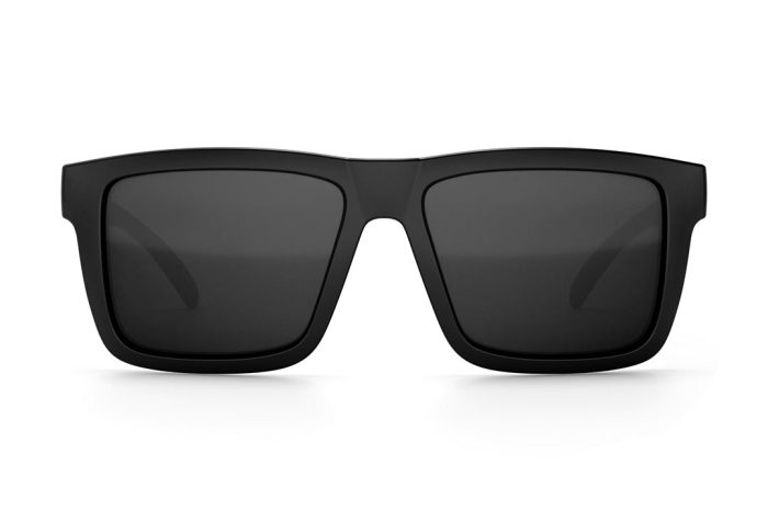 Black 042da17d b27f 4717 97dc 29347ff6dd1f