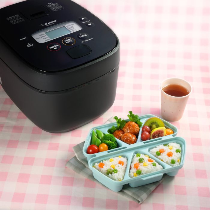 Onigiri Maker Used as Bento Box scaled