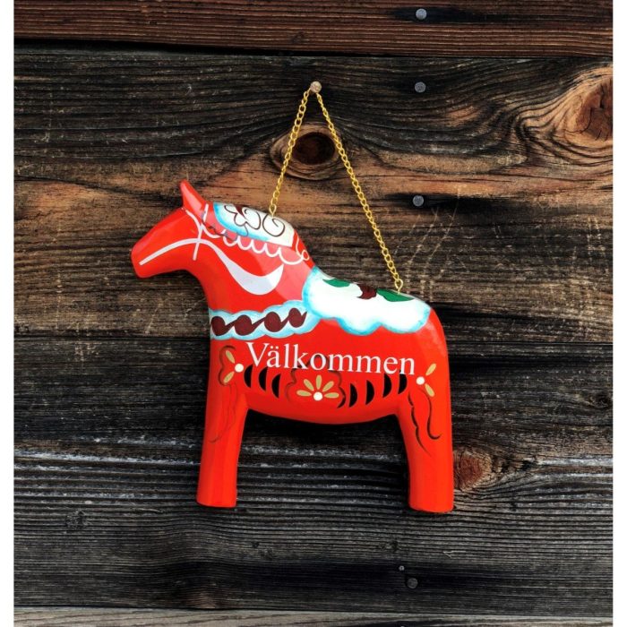 RedDalaHorse 2