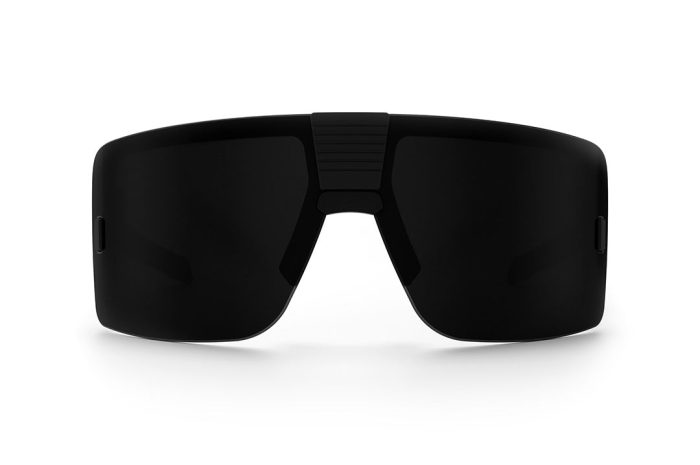 Vector Ultra Black Front