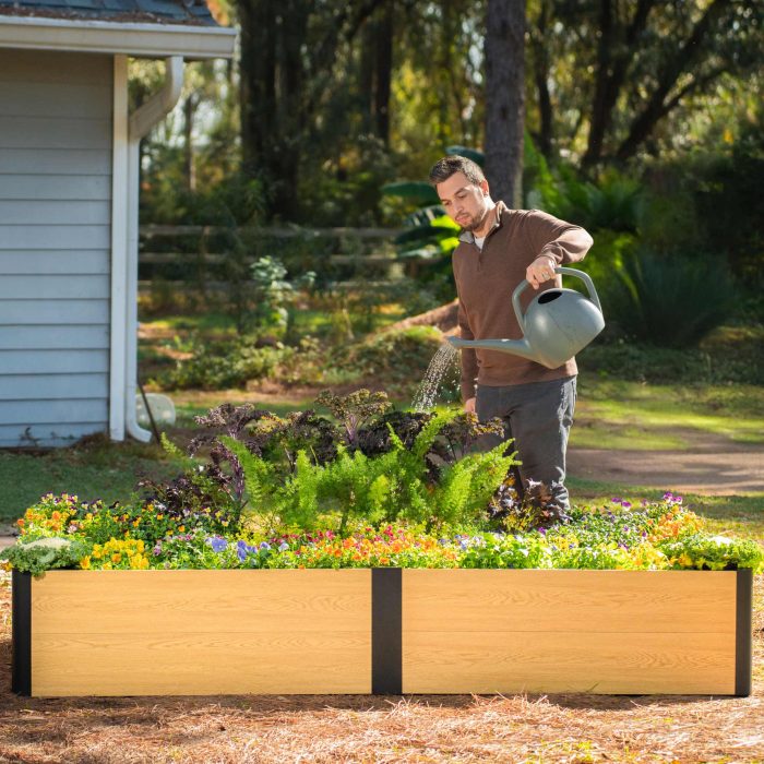 vego garden Evergrove Metal raised bed 2x8 Lifestyle 3