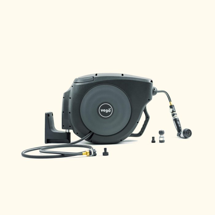 vego garden Retractable Hose Reel Set 130ft blue 341ca80f f80e 4b81 954d 106a145af191